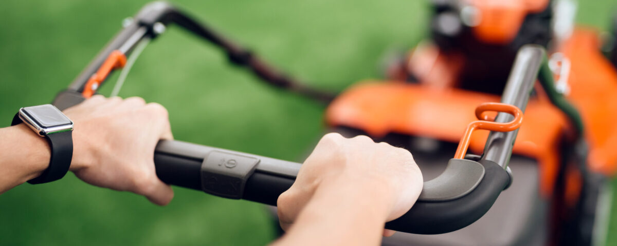 cortador de grama a gasolina